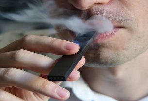 Trump administration tightens regulations on electronic cigarettes, bans flavor