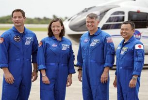 Astronauts who will travel to the International Space Station arrive in Florida